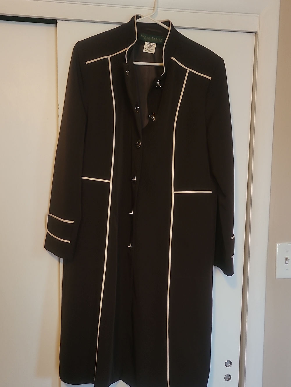 Vintage Harve Benard Brown Long Coat with Contrast White Piping